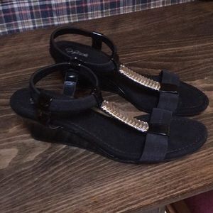 Strap  black patten (not leather) silver buckle